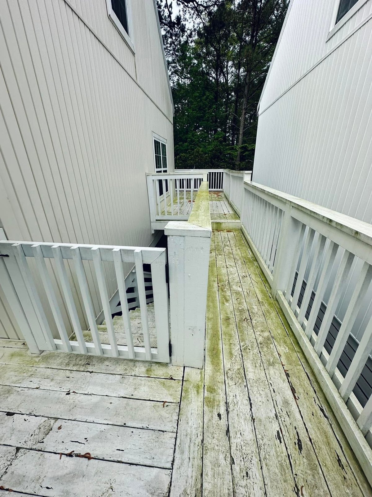 Bethany Beach deck board replacement detail