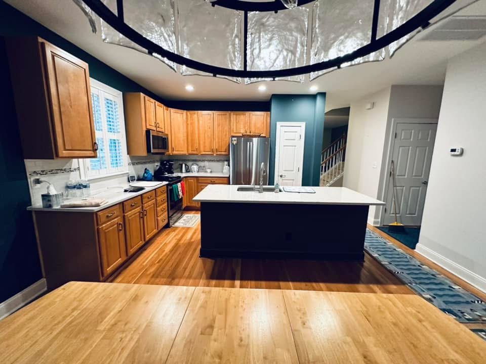 Bear Trap Dunes finished kitchen island and detail painting