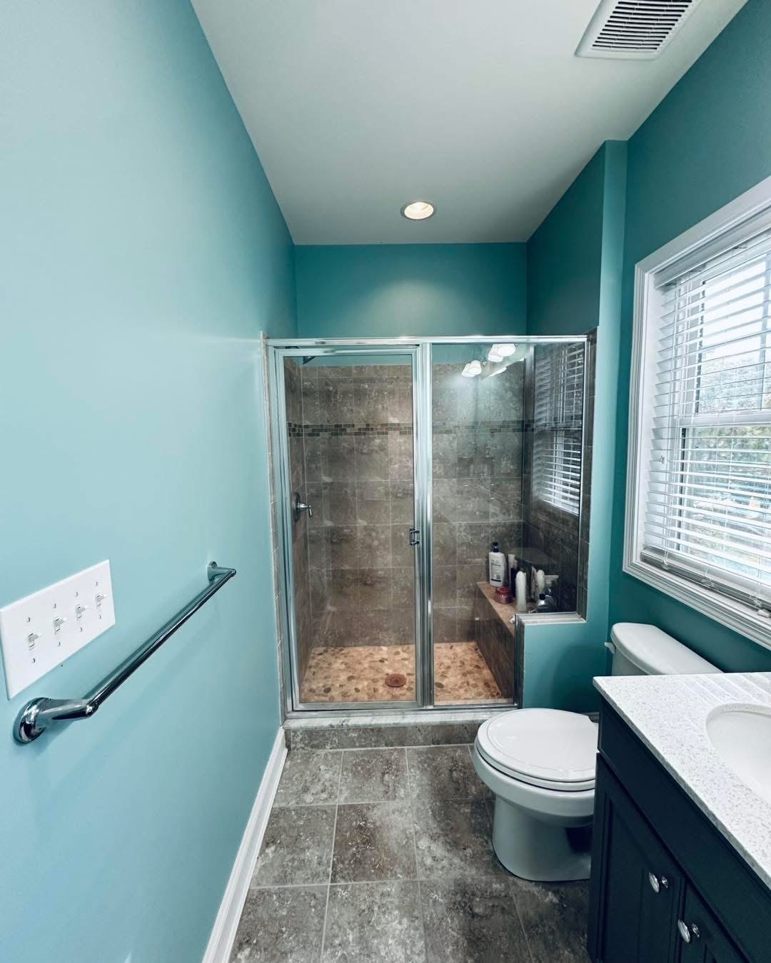 Bethany Beach Aquaverde bathroom repaint project photo 4
