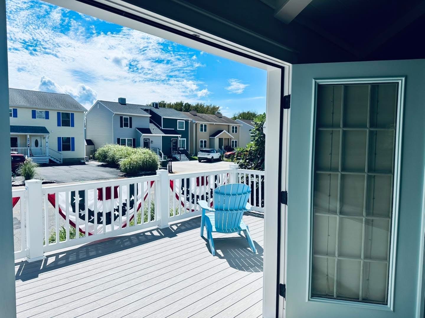 Coastal door and casing repaint project photo 6