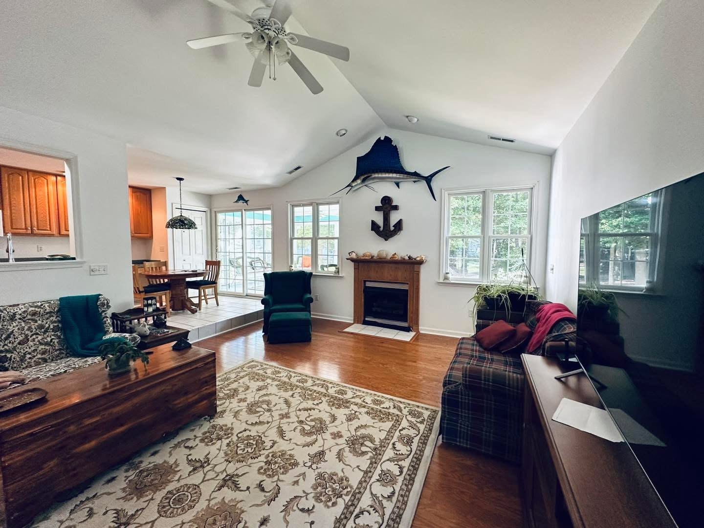 Dagsboro whole-home Pure White repair and repaint project photo 3