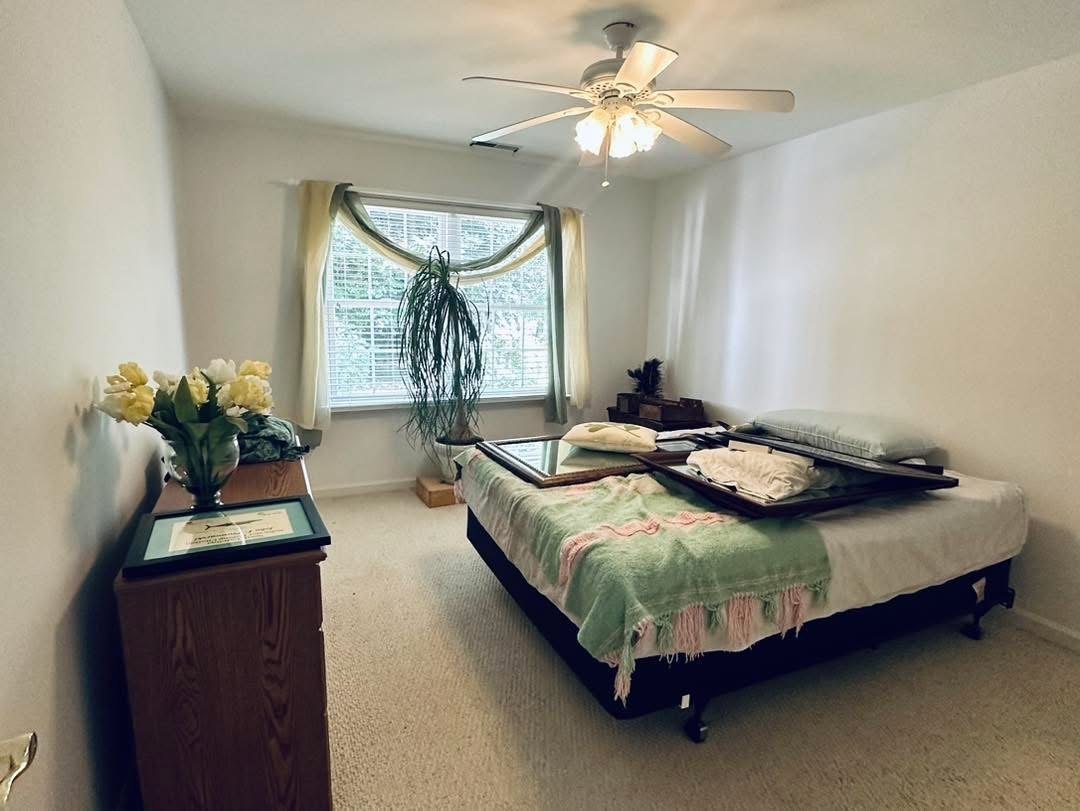 Dagsboro whole-home Pure White bedroom