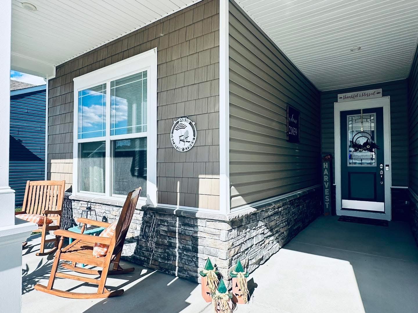 Lewes exterior finish refresh porch detail