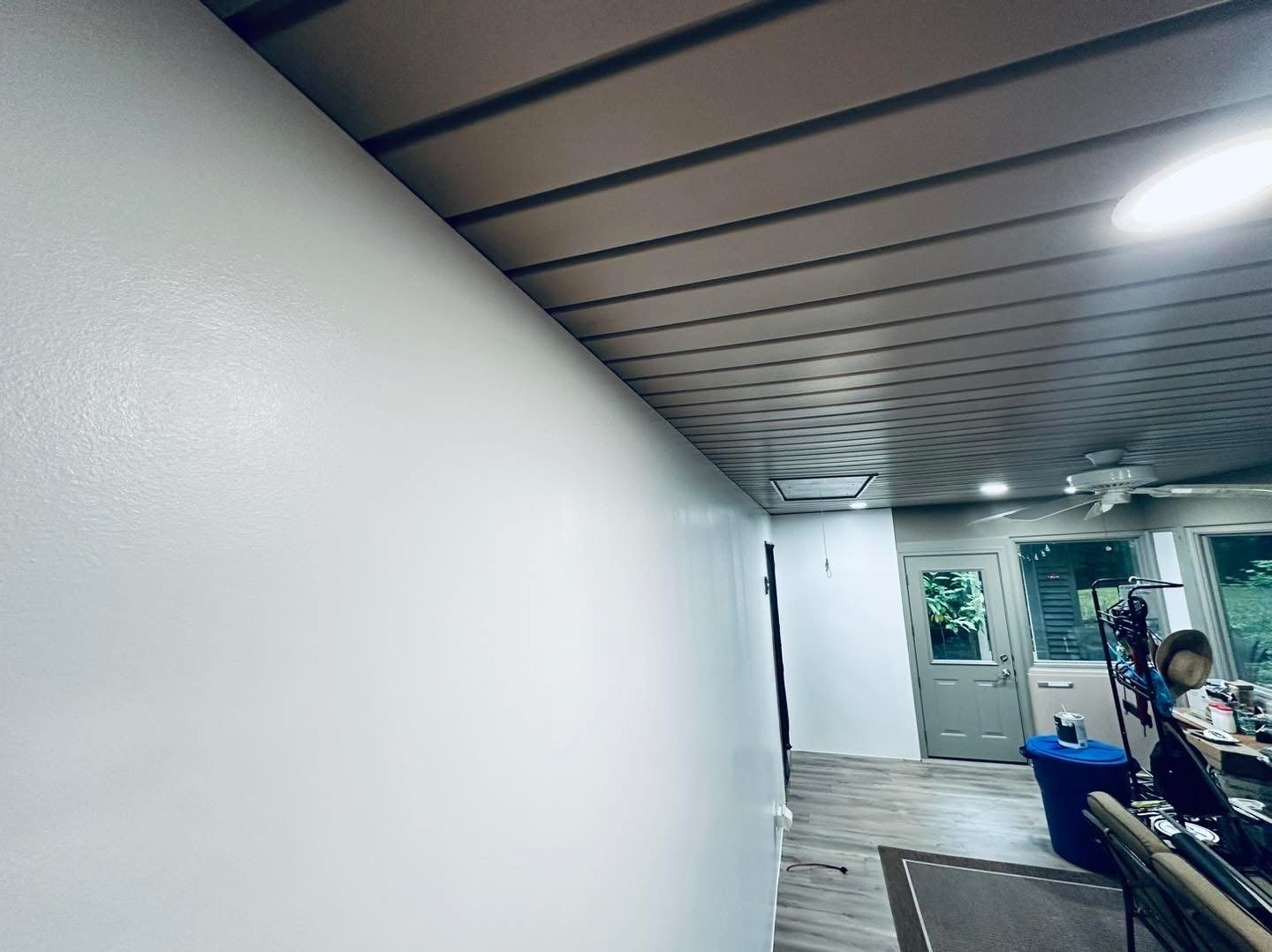 Milton drywall installation and Chantilly Lace finish project photo 10