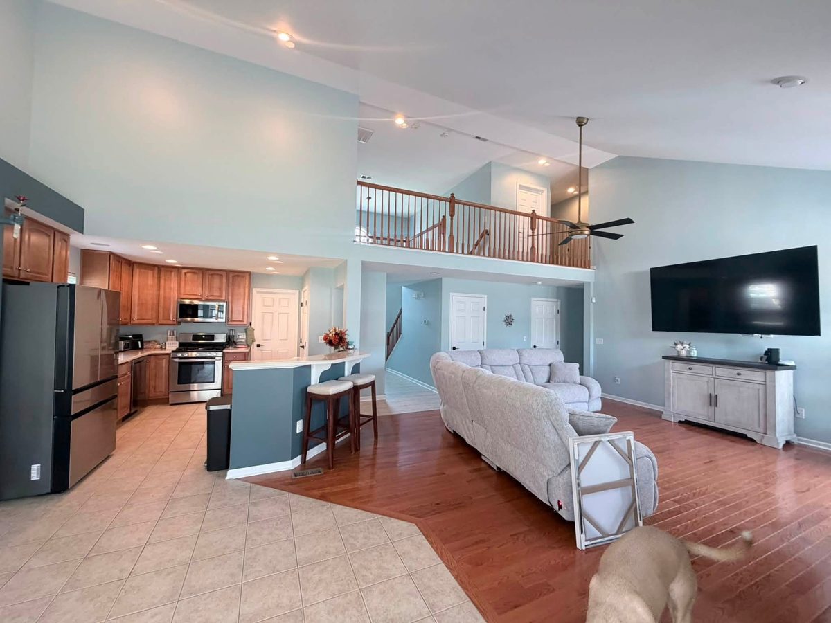 Plantation Lakes interior painting project