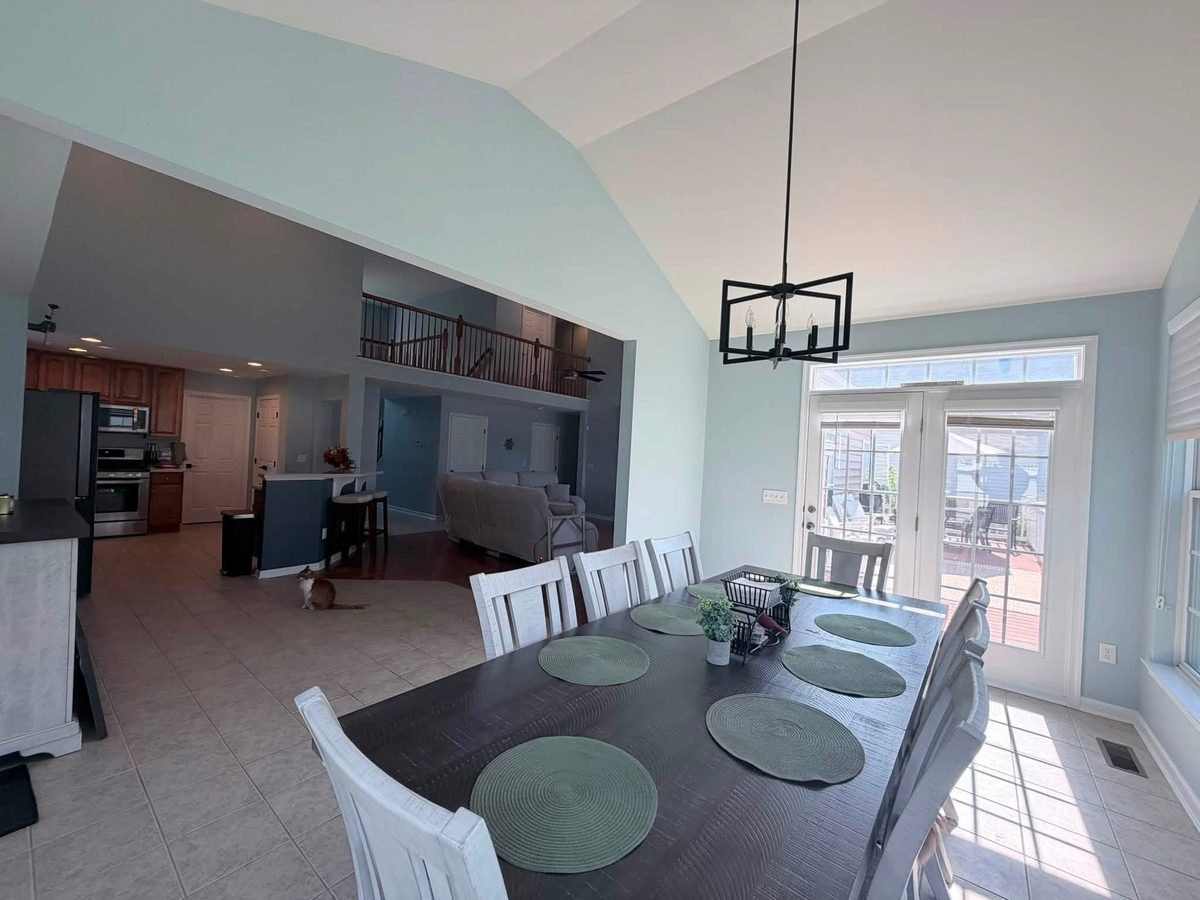 Plantation Lakes interior painting project