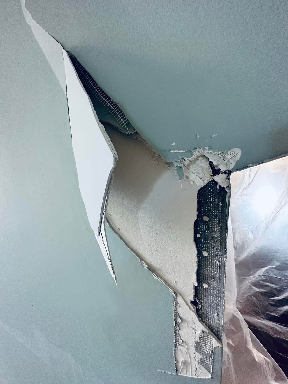Rehoboth Beach skimmed drywall crack repair