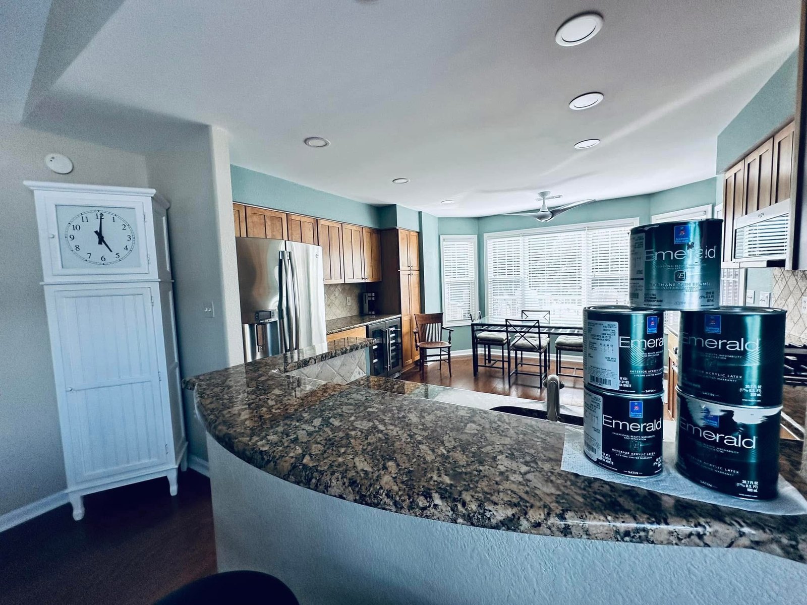 Savannahs Landing all-room repaint project photo 18
