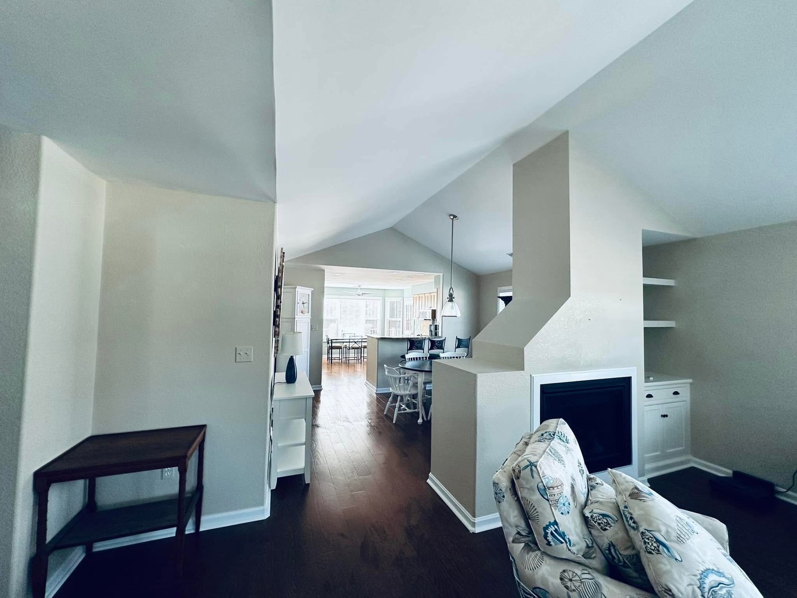 Savannahs Landing all-room repaint project photo 20
