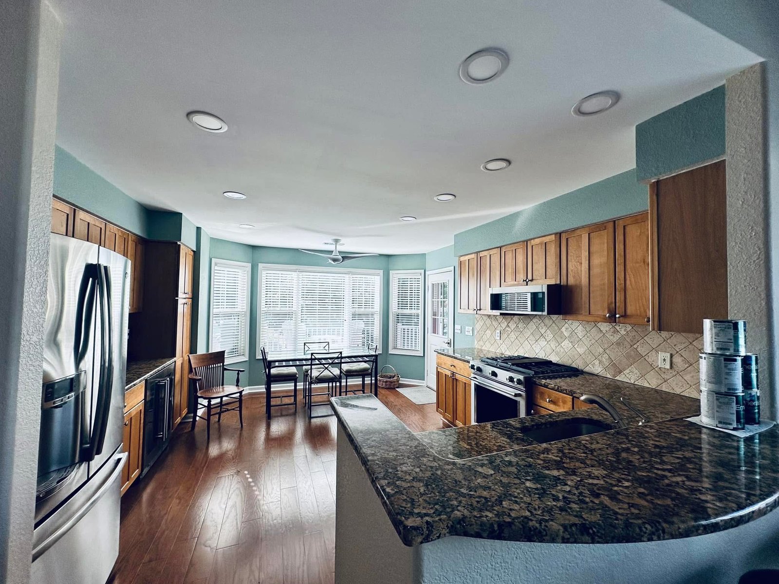 Savannahs Landing all-room repaint project photo 21
